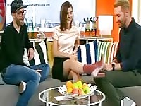 Pornostar wird live im TV interviewt