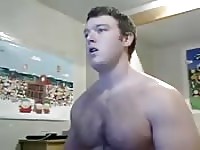 Chiseled webcam hunk puts on a great show